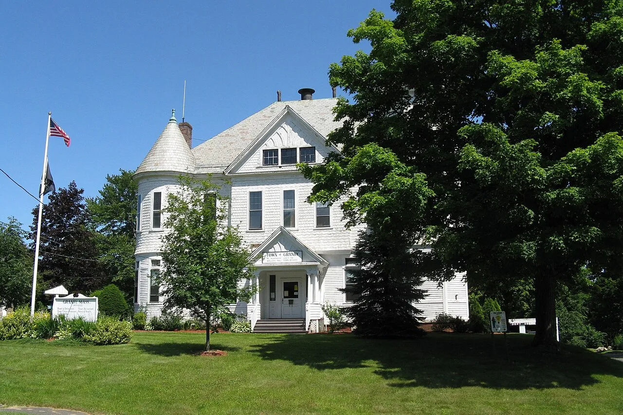 Granby — professional movers serving Granby and surrounding areas