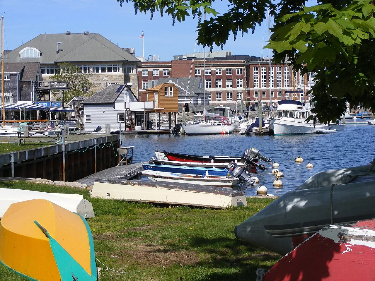Woods Hole — professional movers serving Woods Hole and surrounding areas